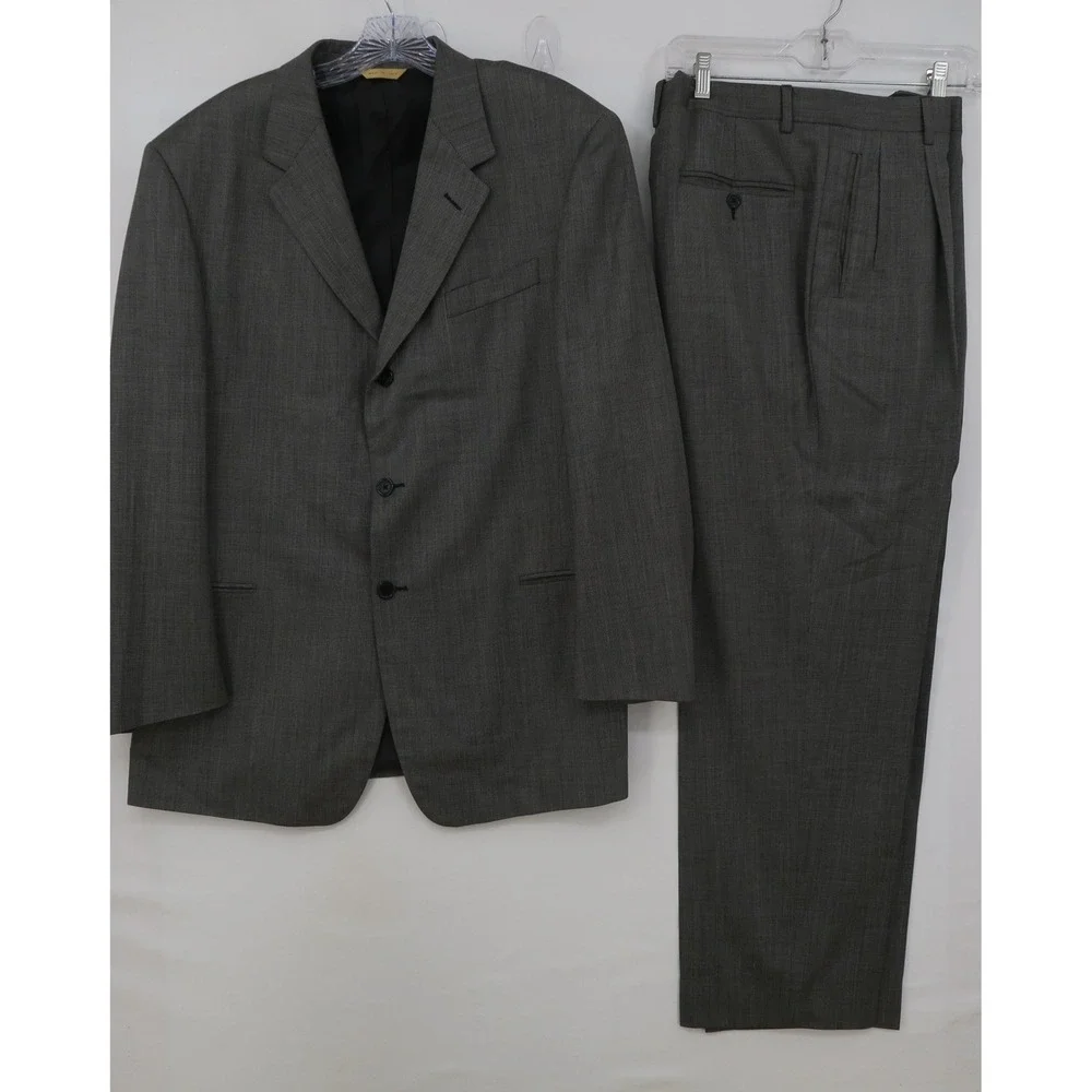 Donna Karan Signature Mens Gray 100% Wool 3 Button Suit Made in Italy 44R 38W